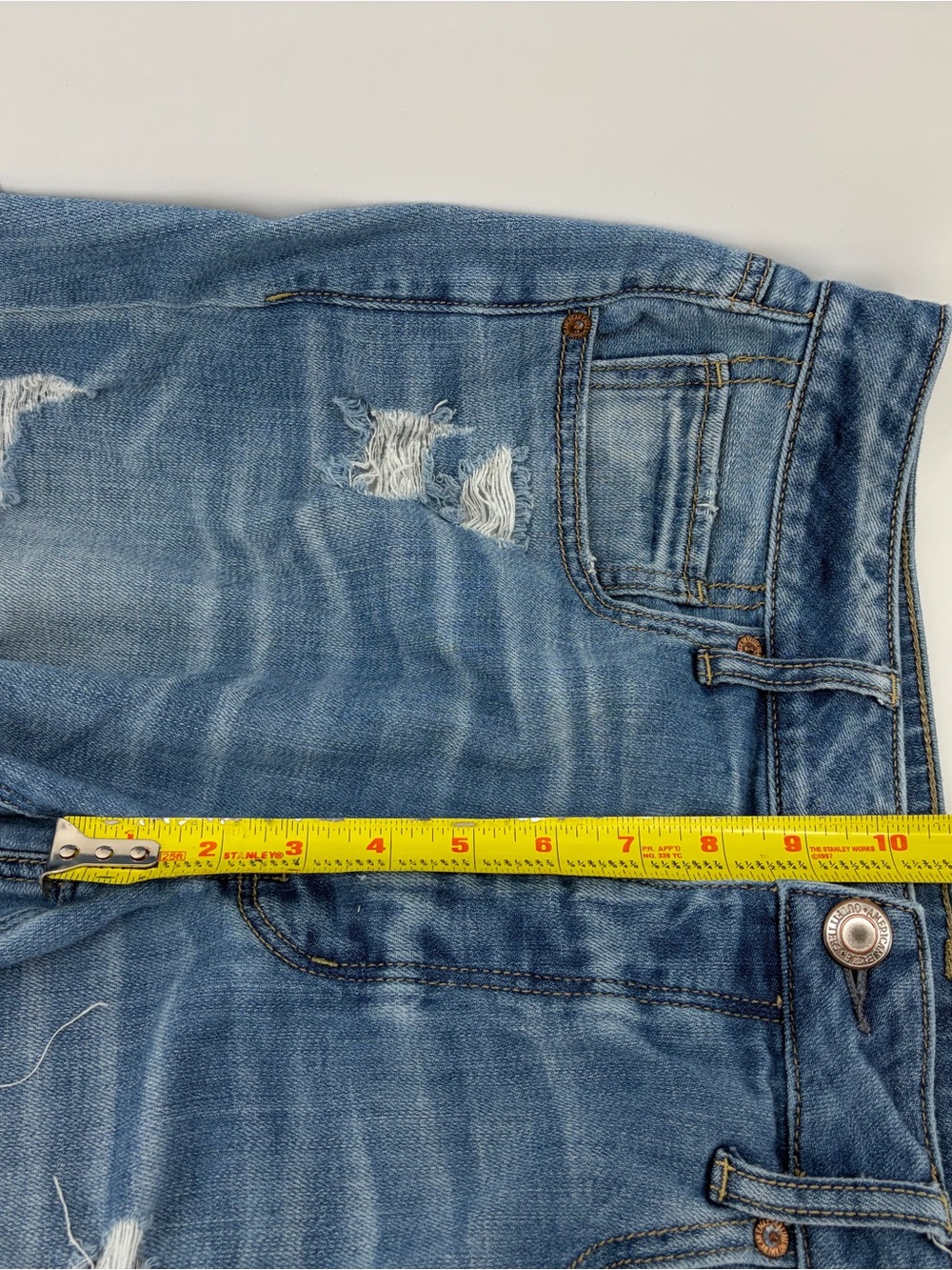 American Eagle Tomgirl Shorts, Medium Wash, Women's Size 12 X-Long - Picture 7 of 9